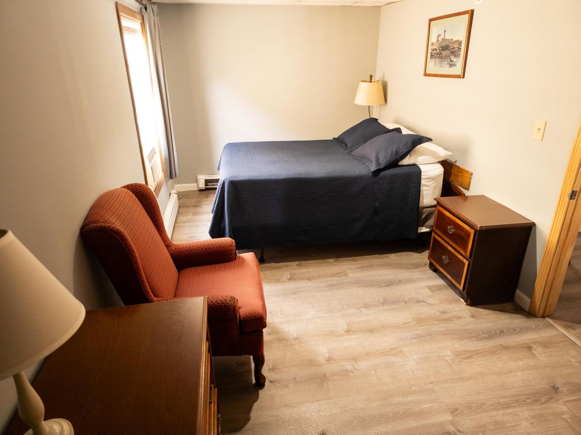 Ships Inn Hampton Bagian luar foto